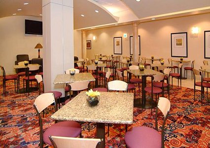 Comfort Inn & Suites Downtown  06.[1]